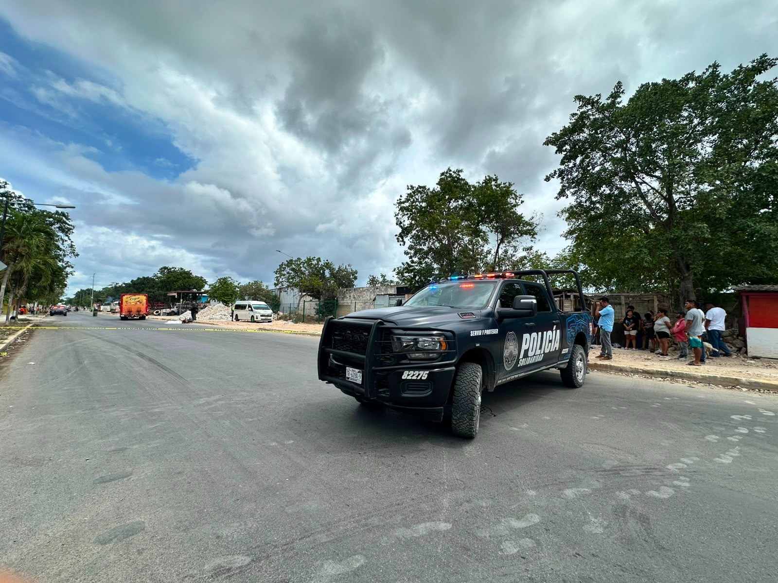 Motociclista muere aplastada por camión en Playa del Carmen