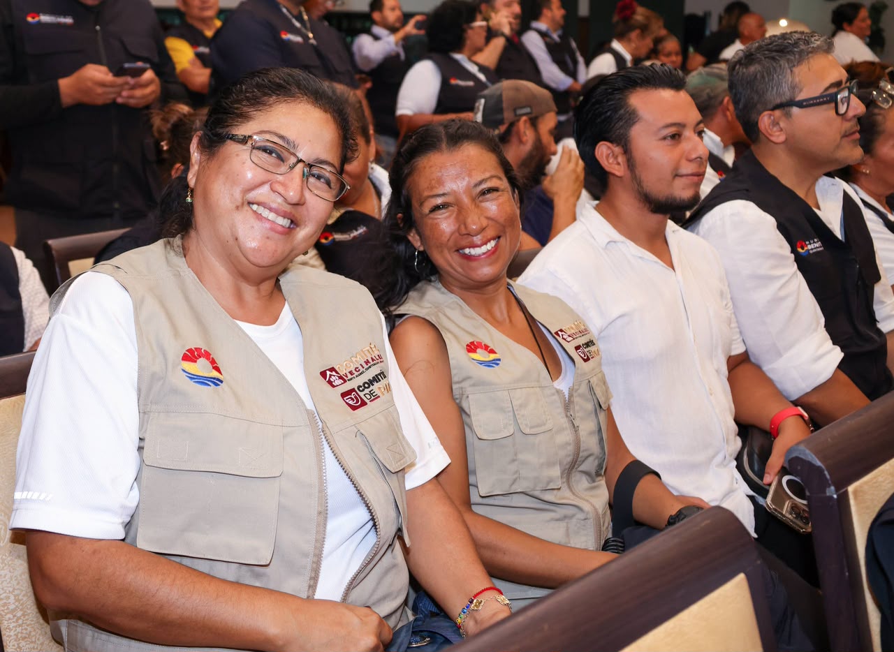 Ayuntamiento de BJ entrega chalecos a servidores públicos
