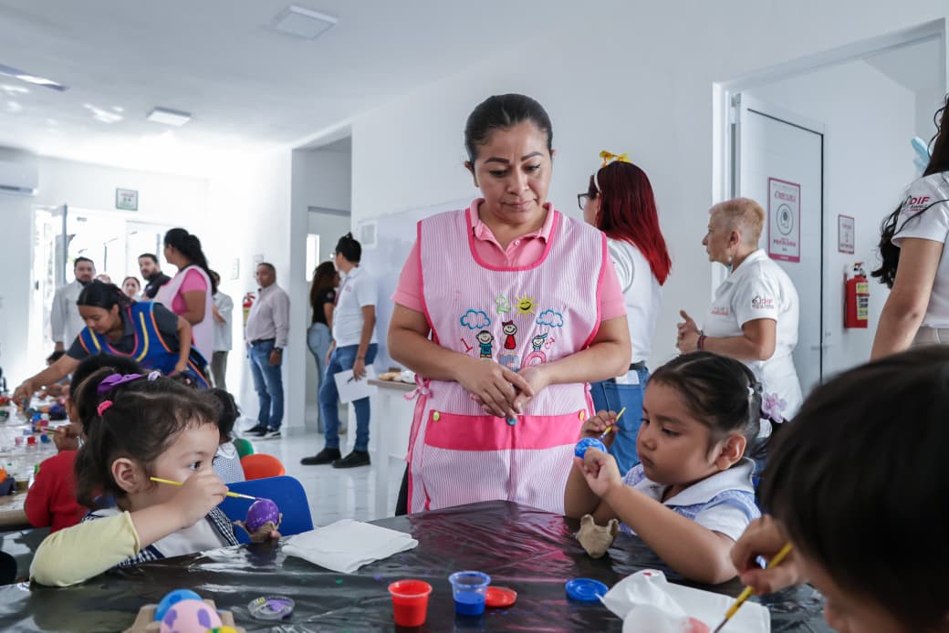 DIF Benito Juárez entrega apoyos a familias vulnerables