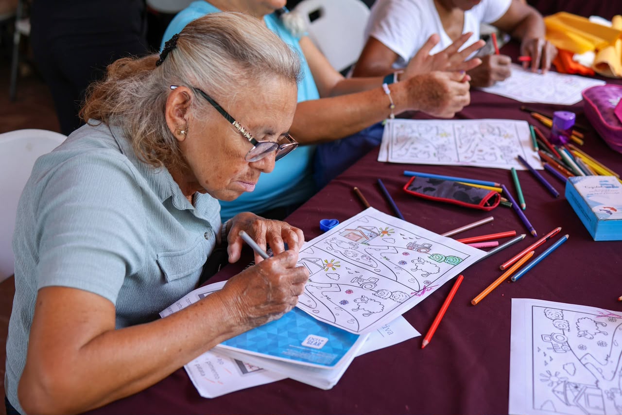Benito Juárez cuida adultos mayores con actividades integrales