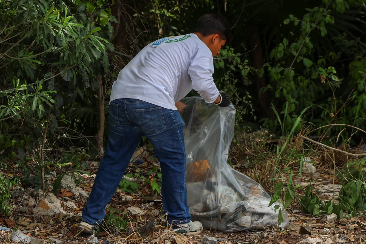 Ayuntamiento de BJ refuerza limpieza e imagen urbana en Cancún