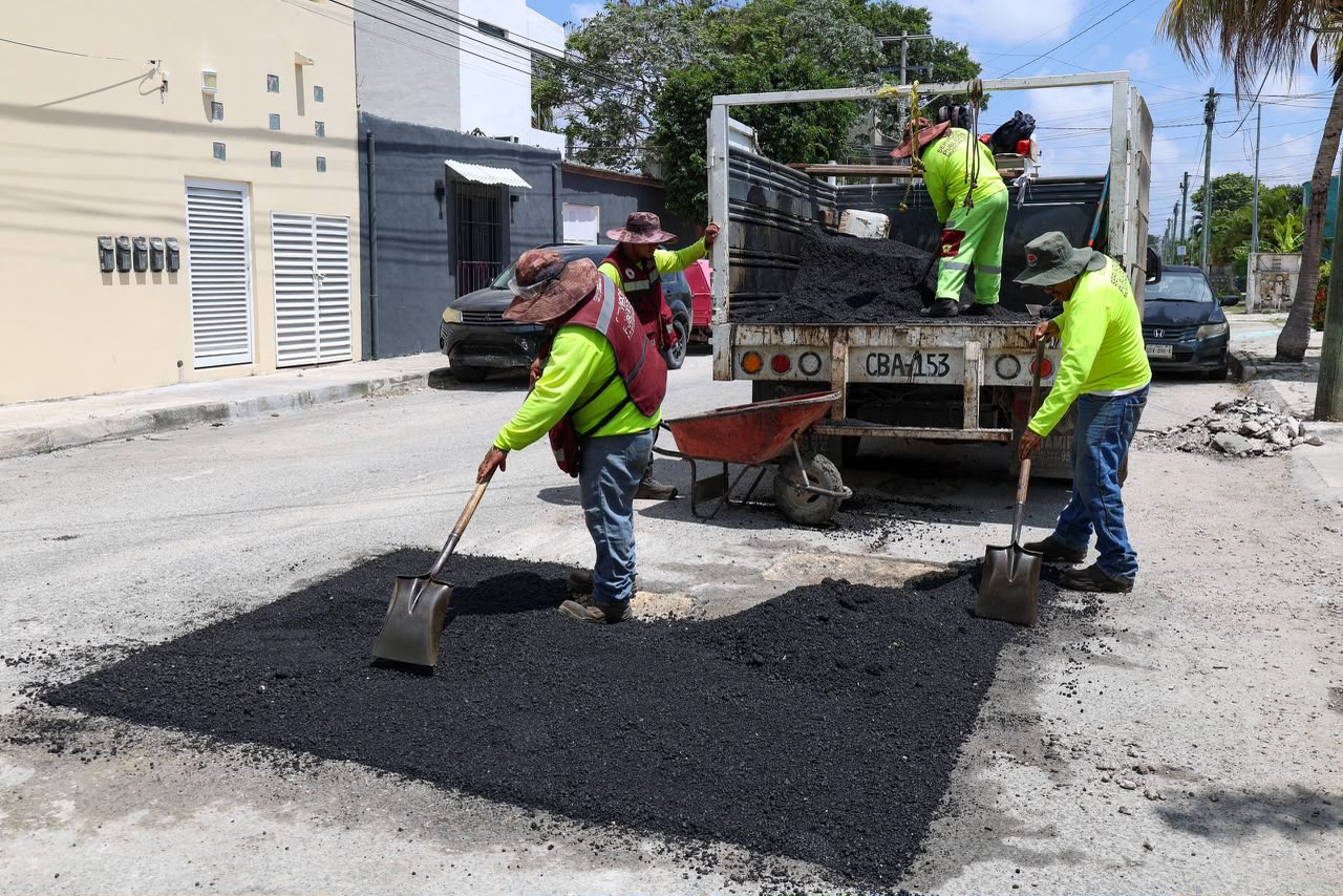 Cancún refuerza mantenimiento urbano para mejorar servicios