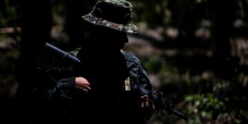 Aumenta reclutamiento de menores en Colombia, alerta HRW