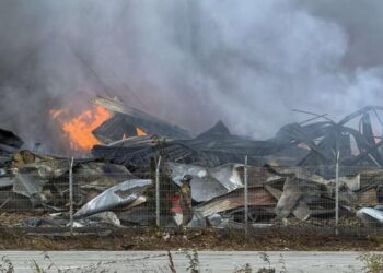 Ucrania lanza mayor ataque aéreo con drones contra Rusia