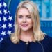 Trump aún no decide reemplazo de secretaria de prensa