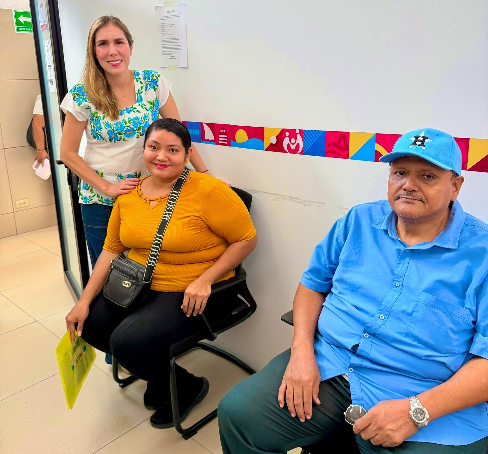 Atenea Gómez supervisa atención en Zona Continental