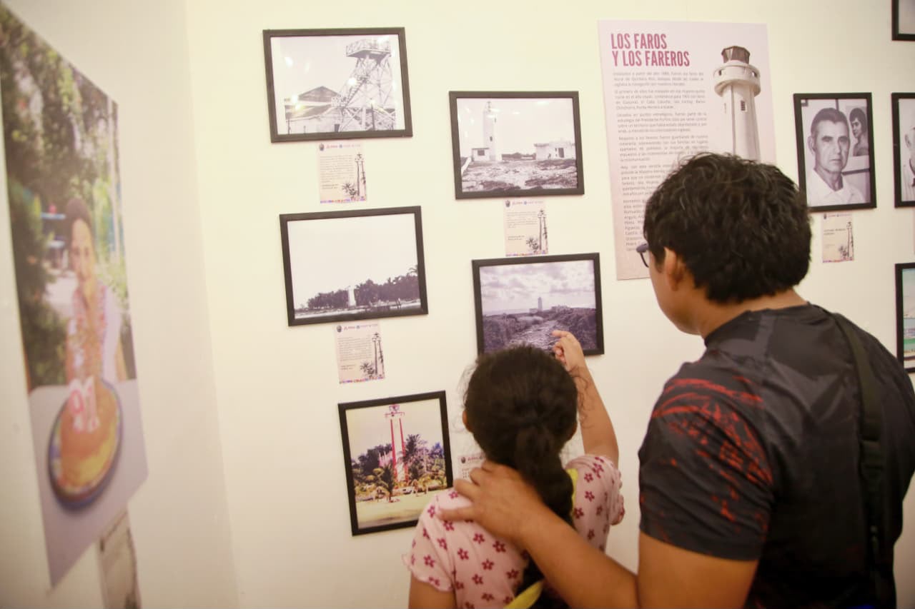 Isla Mujeres celebra historia y cultura con exposición fotográfica