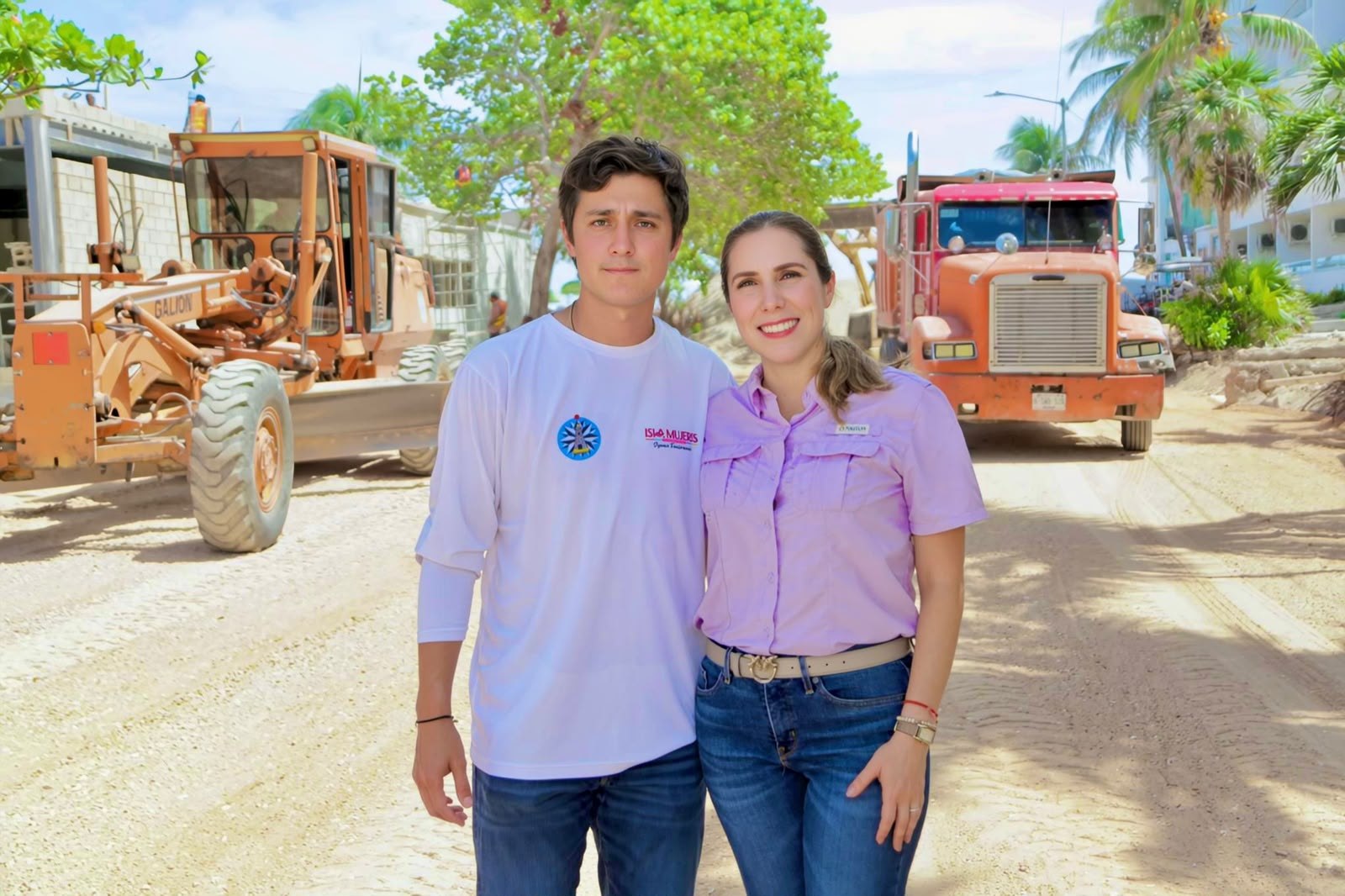 Atenea Gómez supervisa avances Casa de la Cultura Isla Mujeres