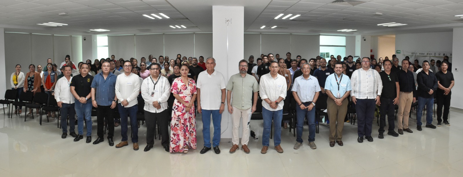 FGE Quintana Roo capacita a personal en gestión emocional