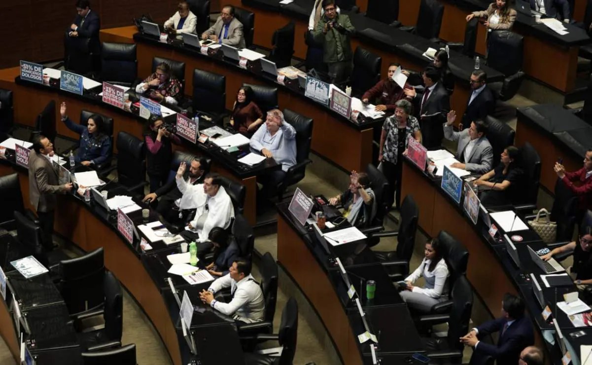 Senadores impulsan regreso del ascenso y descenso en fútbol mexicano