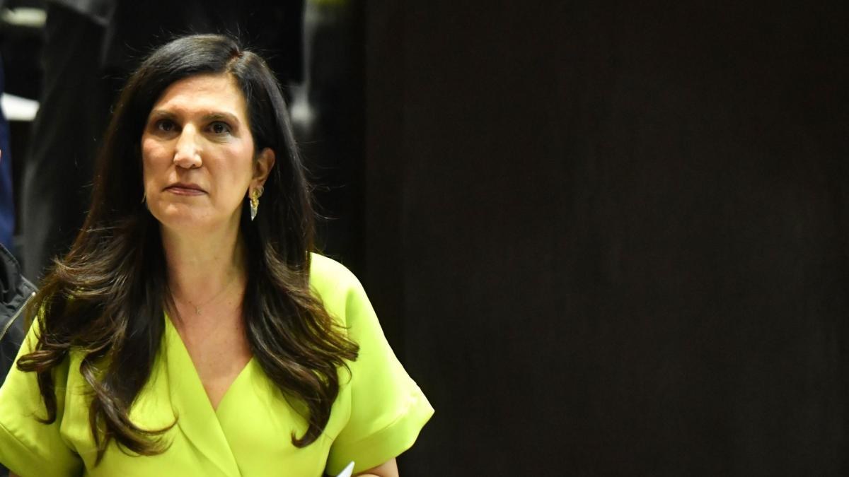 Kenia López critica nacionalización de bancos en México
