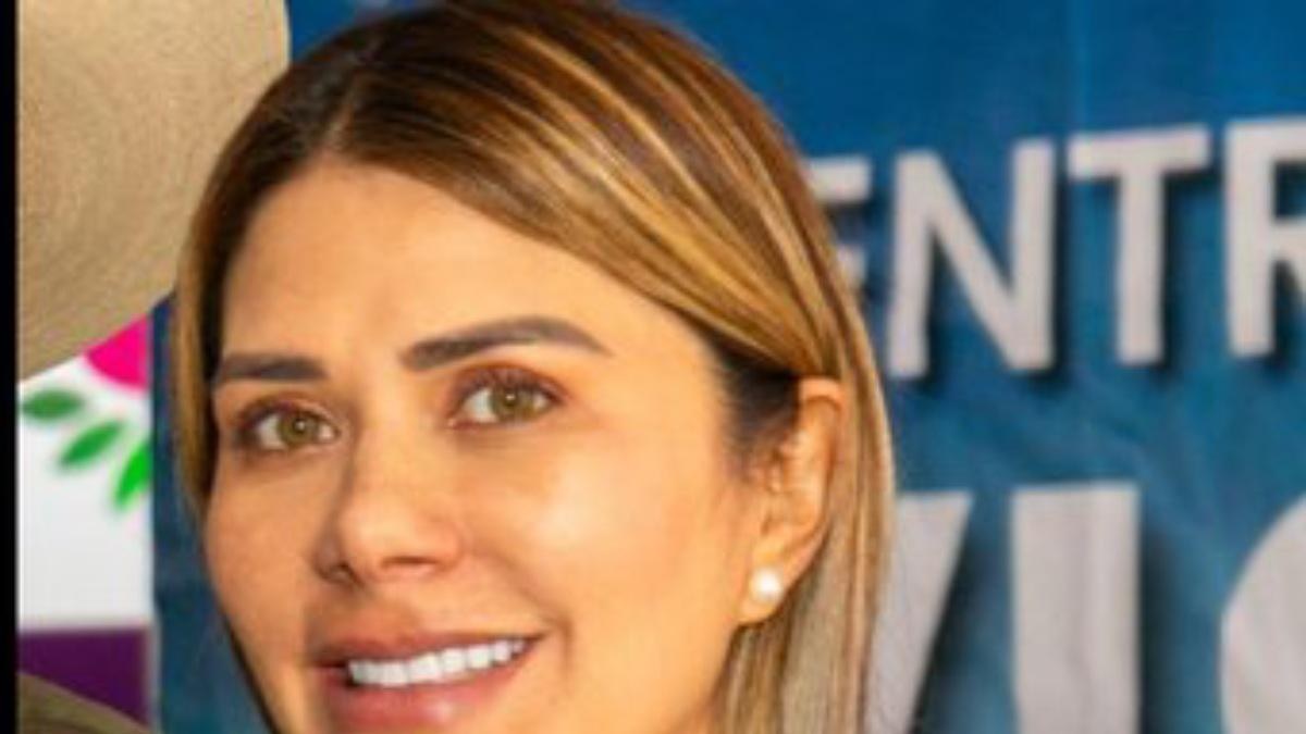 Exsecretaria de Manzo denuncia despido en Uruapan