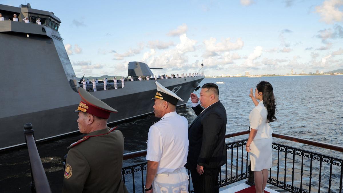 Kim Jong Un dotará a marina norcoreana con armas nucleares