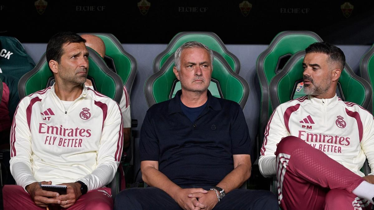 Mourinho destaca respeto con Simeone antes del derbi