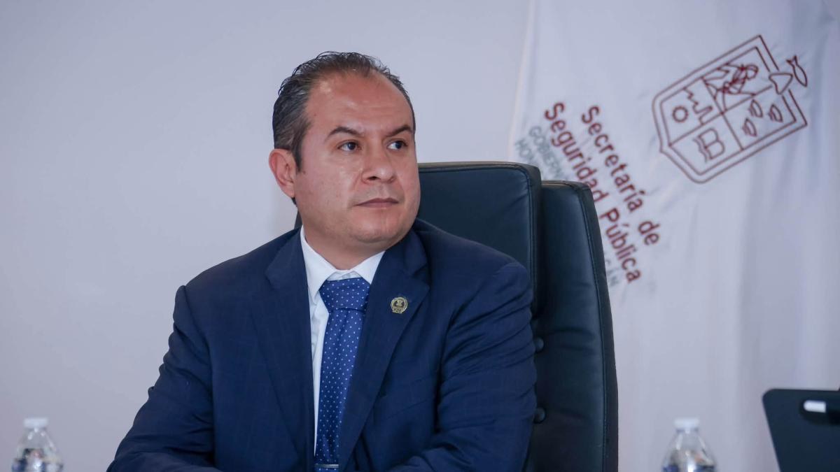 FGE mantiene investigación por asesinato de Carlos Manzo