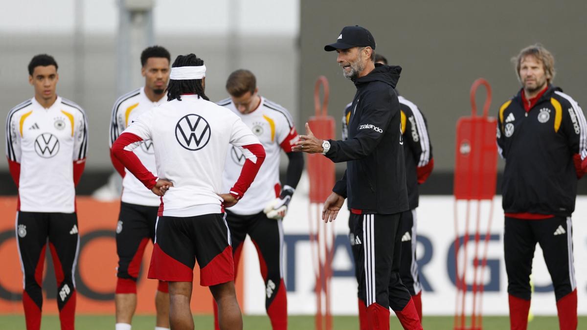 Jürgen Klopp impone disciplina estricta en Alemania