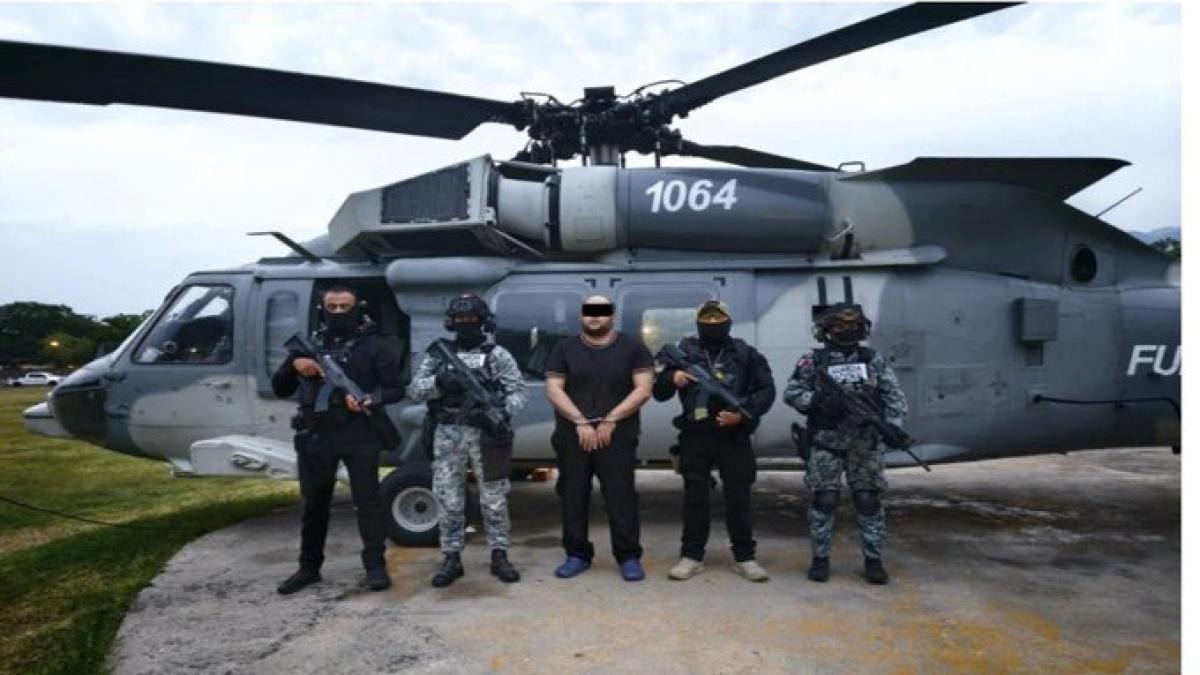 Capturan a 'El Kamoni' en estrategia contra extorsión