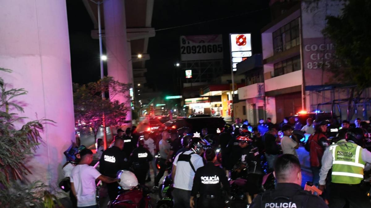 Monterrey remite 19 motos y detiene a un hombre en rodada