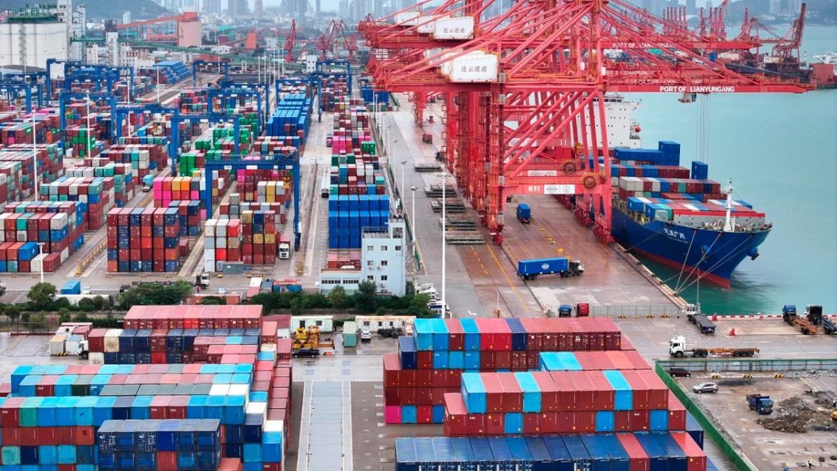 China y EU acuerdan recortes arancelarios por 60,000 mdd