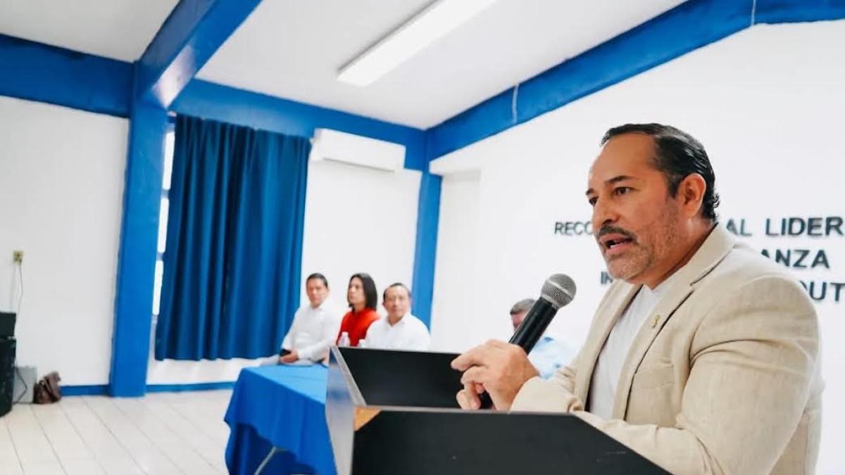 Destituyen a director del Cobach tras agresión a su esposa