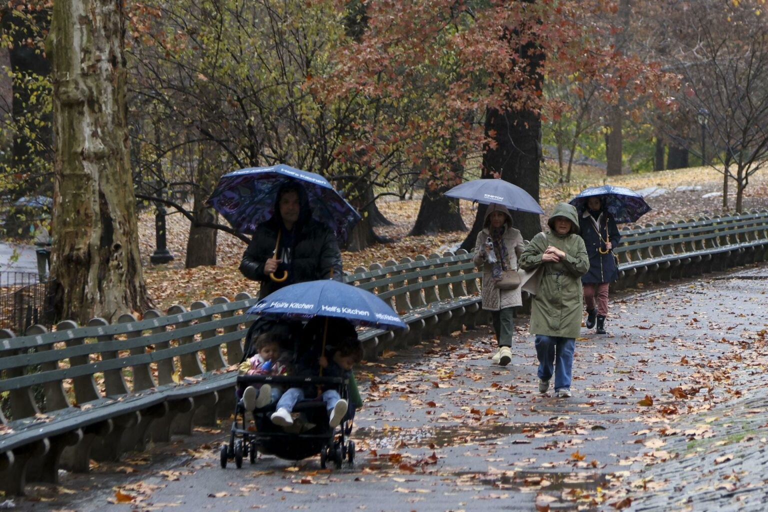 Tormenta en EU deja un muerto y miles sin electricidad