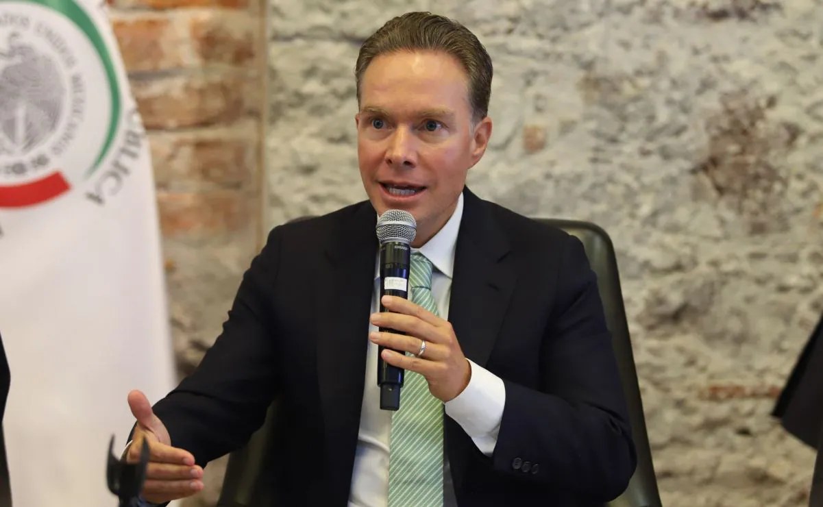 PVEM duda en apoyar prohibición de doble nacionalidad a gobernadores