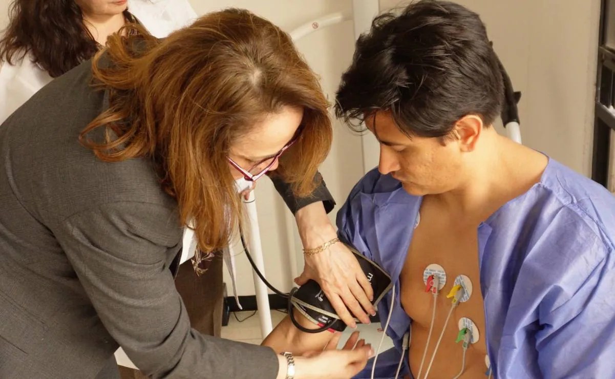 UNAM inaugura unidad para detectar diabetes y enfermedades