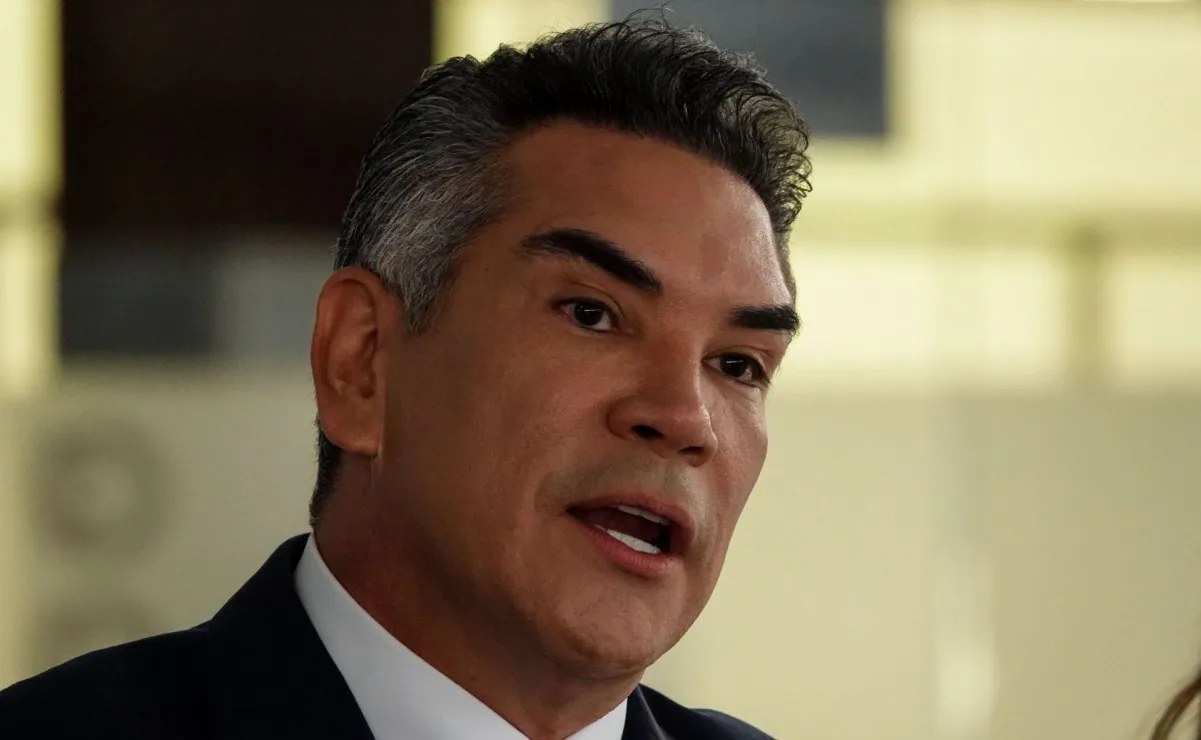 Alito Moreno propone nueva democracia en diálogo internacional