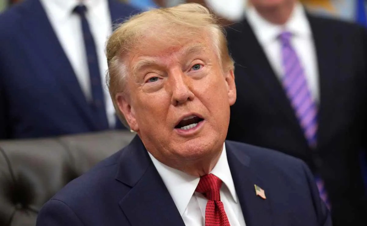 Trump acusa a prensa de amenaza a seguridad nacional