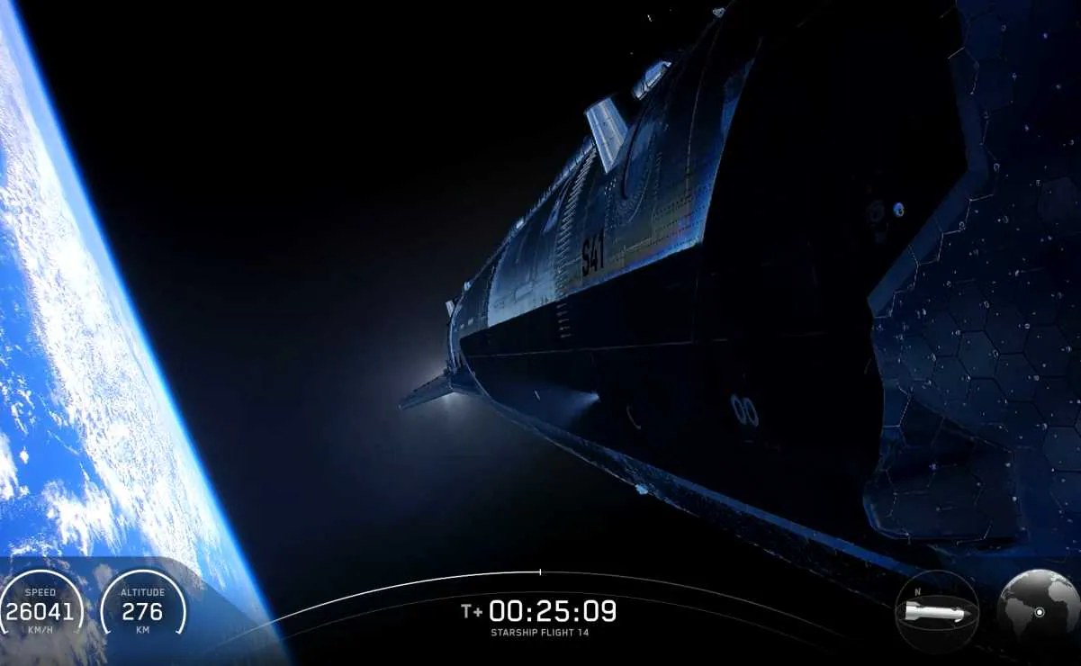 SpaceX logra órbita con Starship y despliega satélites