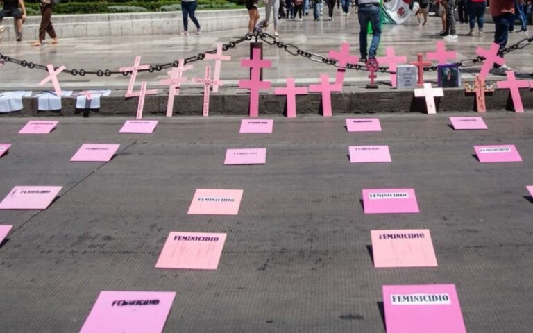 Universidad de Granada condena asesinato de estudiante
