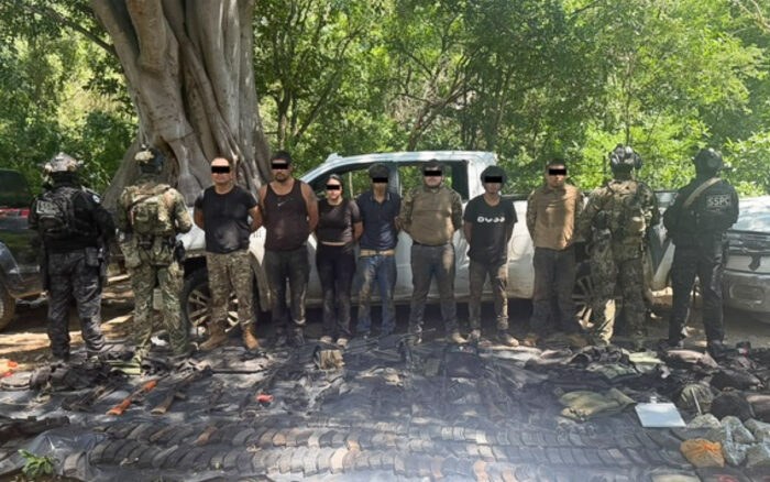 Detienen a nueve presuntos de facción Mayito Flaco en Sinaloa