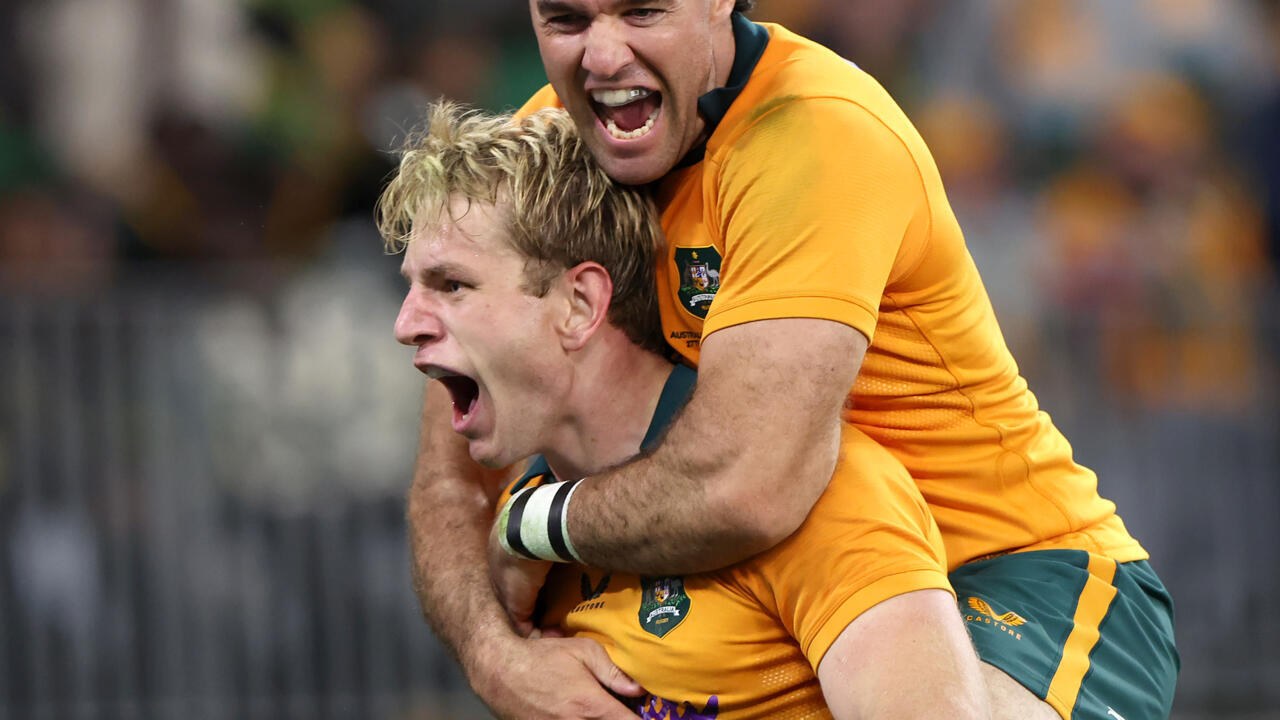 Australia sorprende a Sudáfrica en partido de rugby