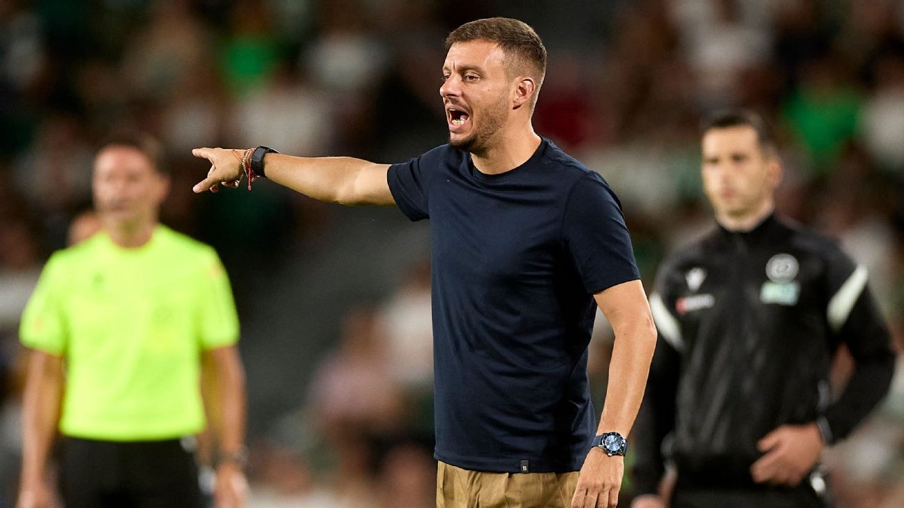 Martín Anselmi enfrenta al Real Madrid con Elche en LaLiga