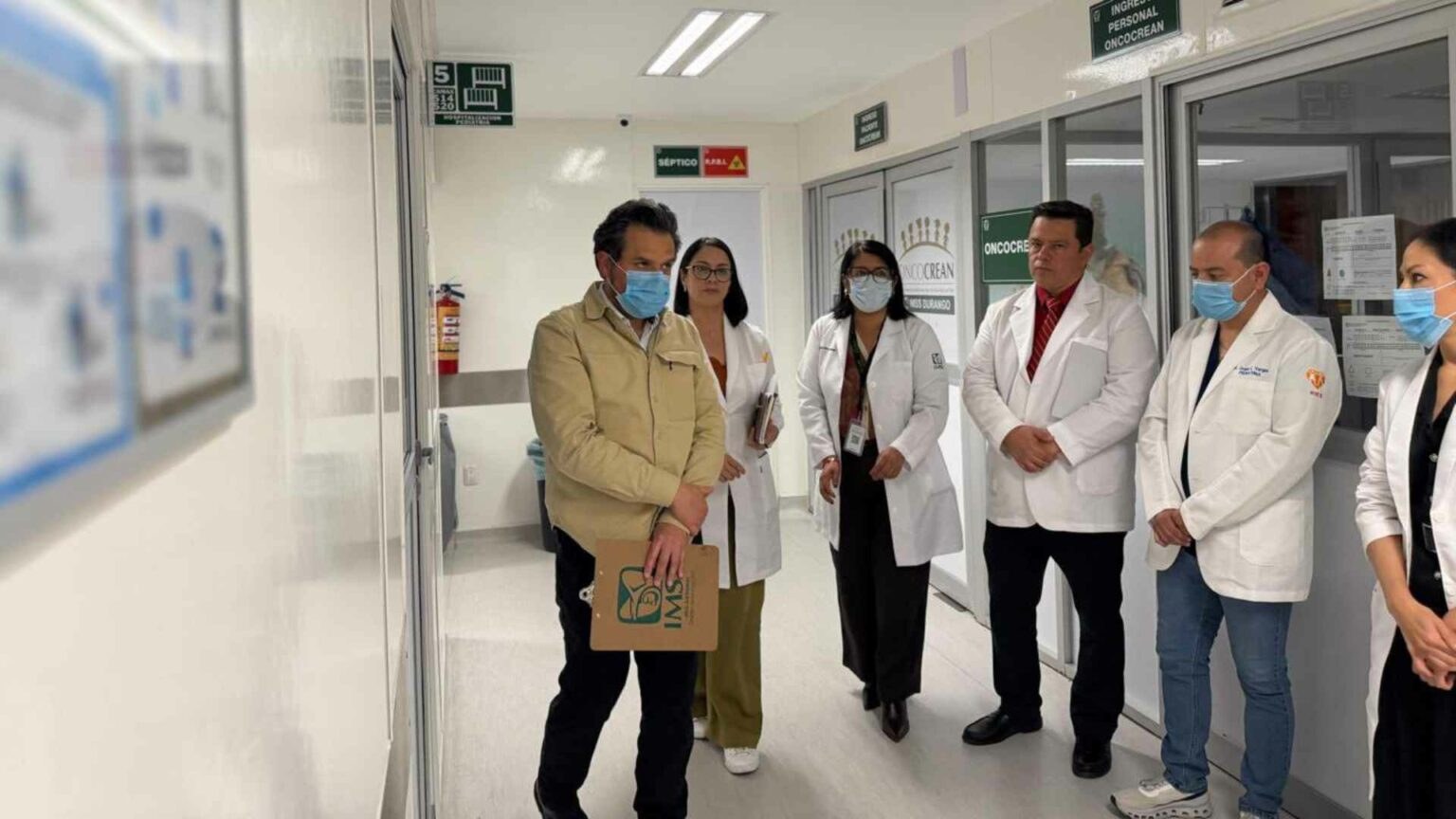 Zoé Robledo pide disculpas por muerte de bebés en Durango