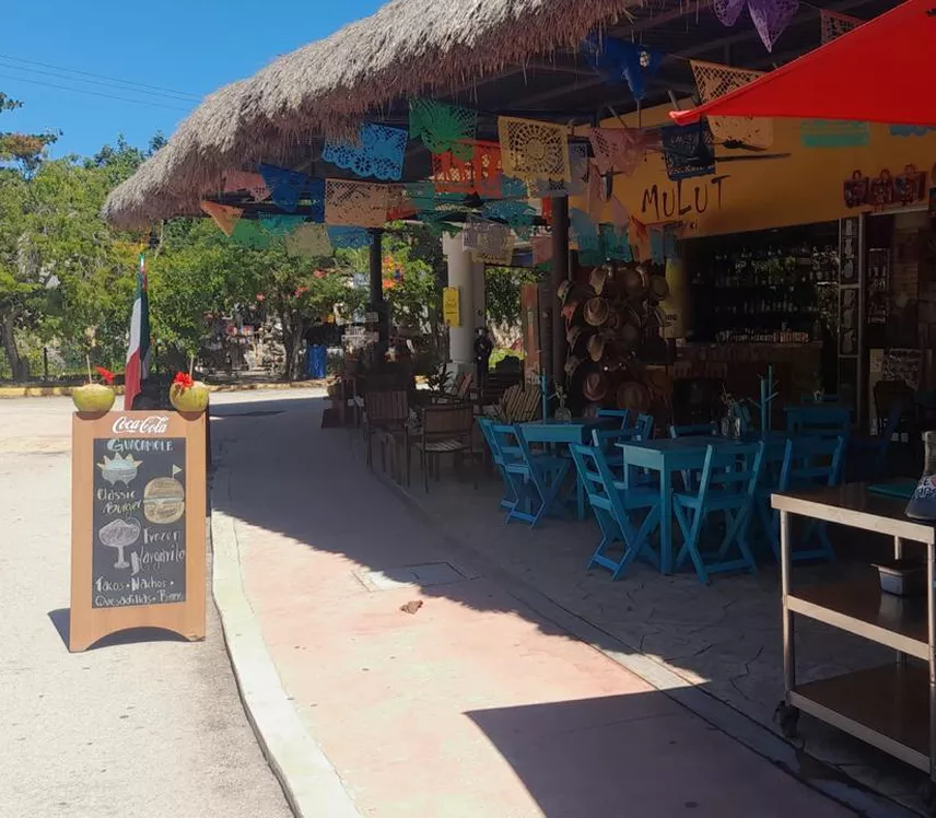 Cierre de hasta 15 restaurantes afecta a Playa del Carmen