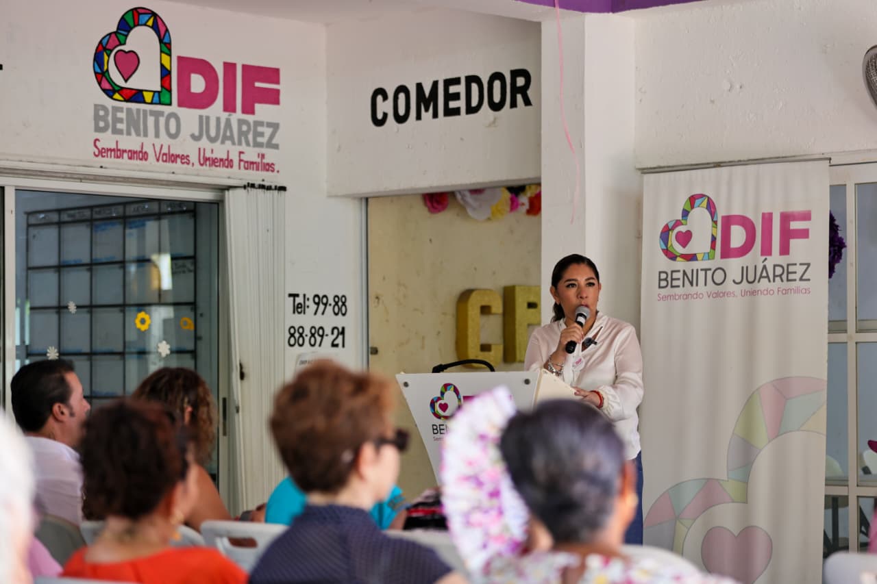 DIF Benito Juárez recibe donativo para adultos mayores