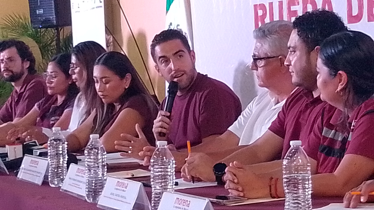 Gino Segura niega reparto de cargos en Morena Quintana Roo