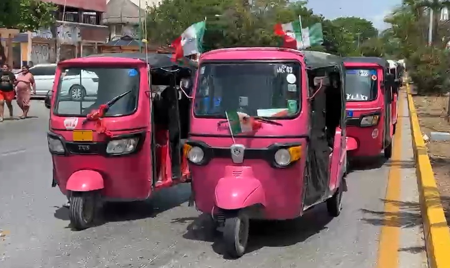 Mototaxistas de Cancún protestan por inseguridad y ataques