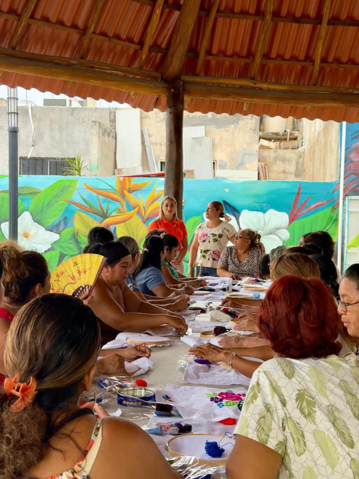 Impulso al empoderamiento femenino en Playa del Carmen