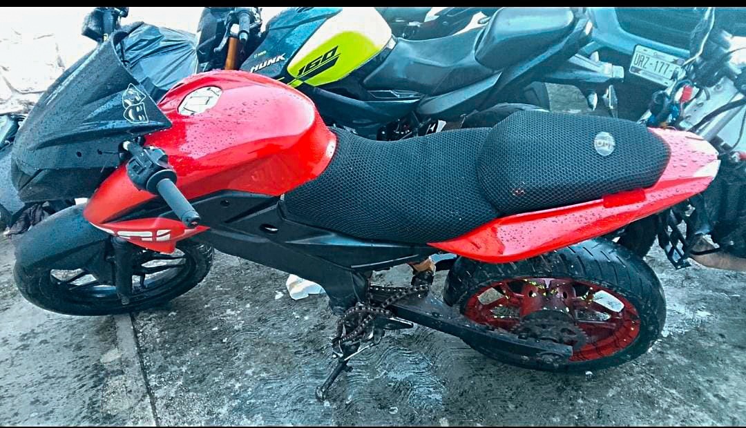 Catean inmueble en Othón P. Blanco y aseguran drogas y motos