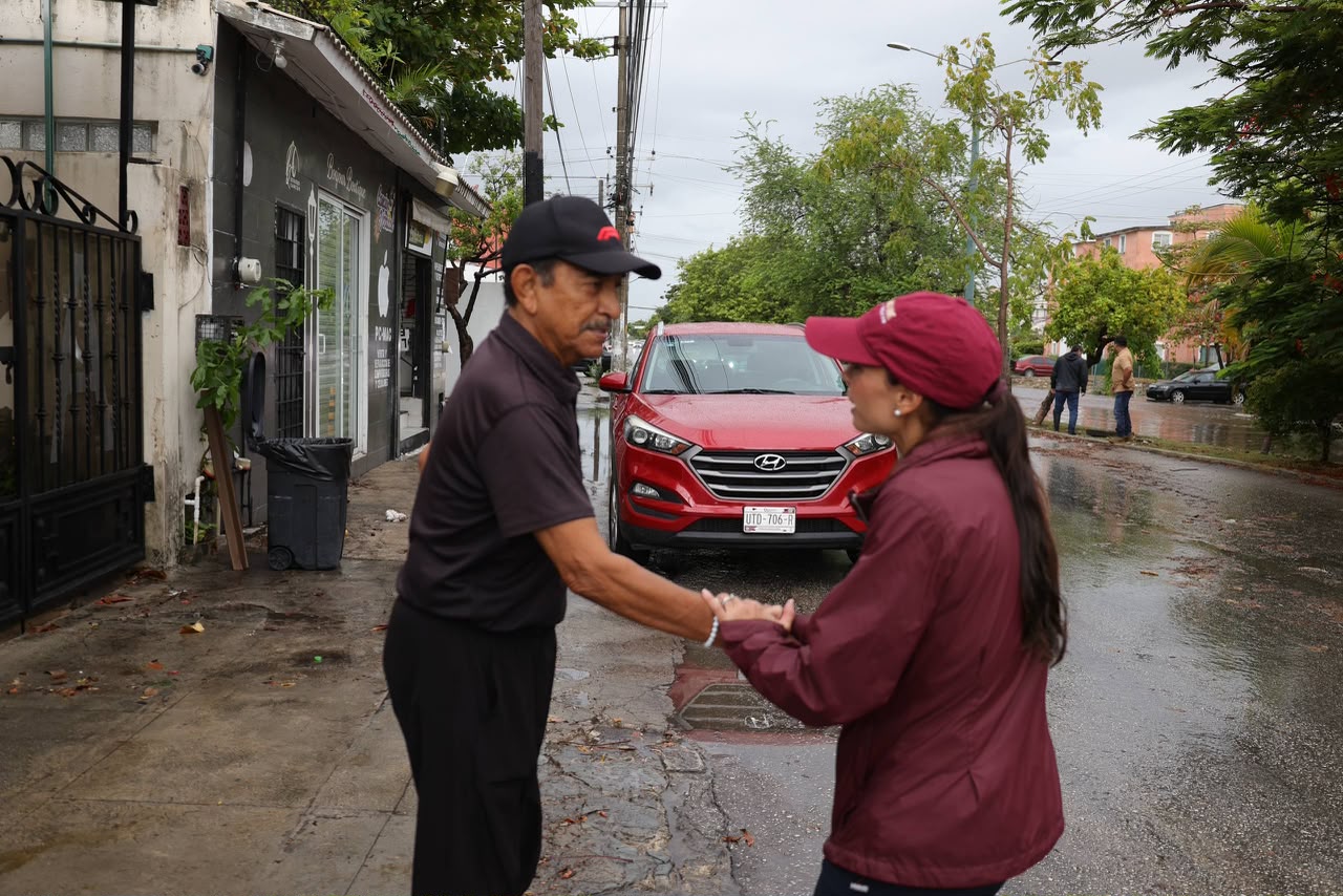 Cancún activa operativo por lluvias y encharcamientos