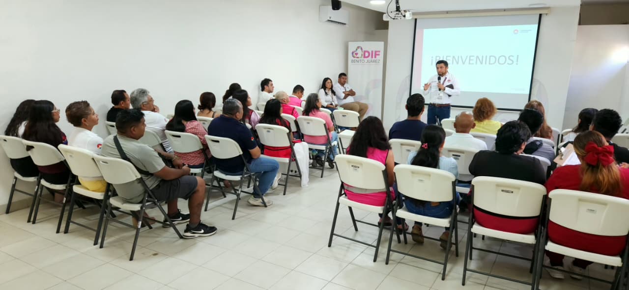 DIF Benito Juárez capacita a colaboradores en atención ciudadana