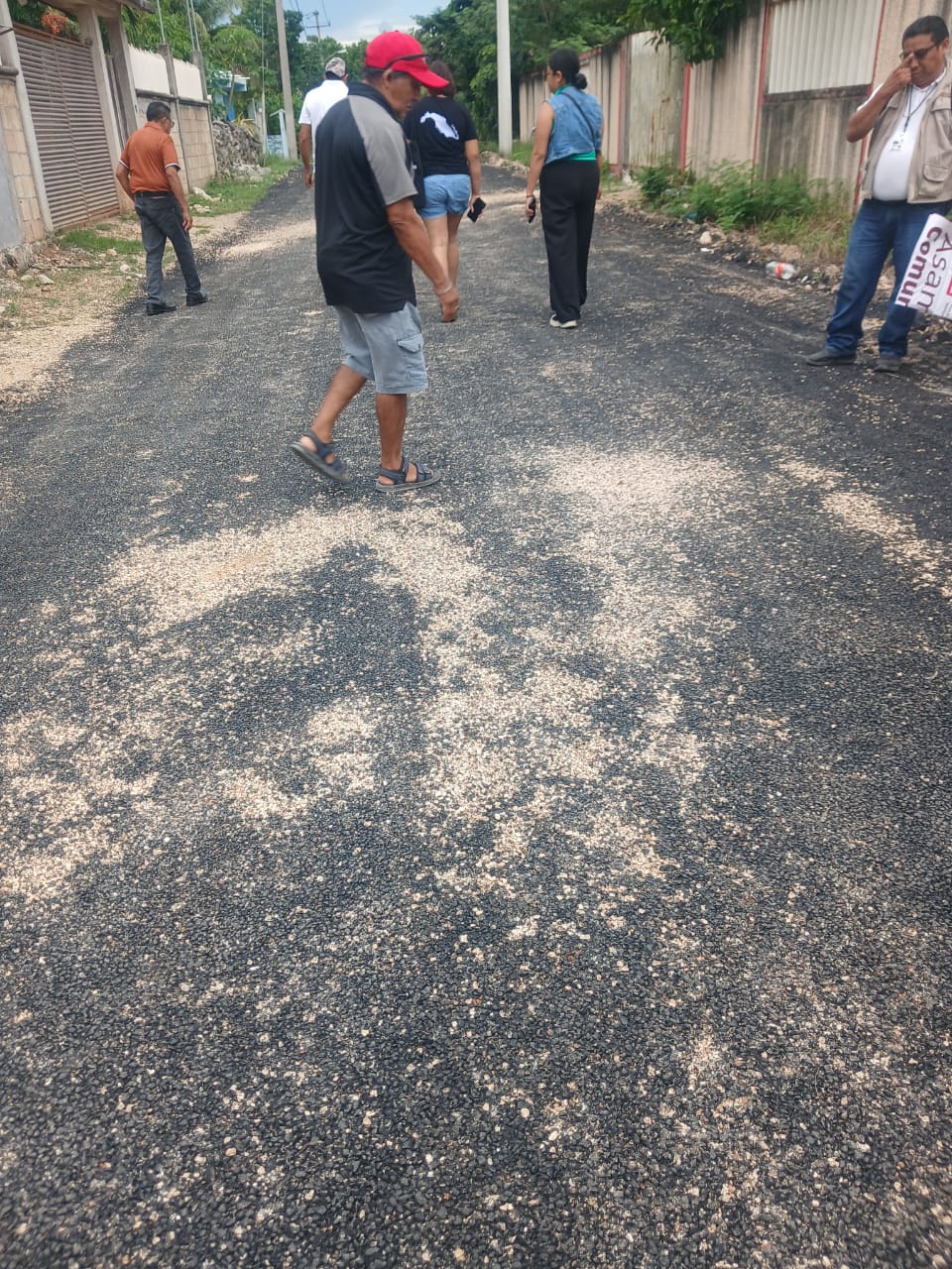 Denuncian mala calidad en obras de Lázaro Cárdenas tras lluvias