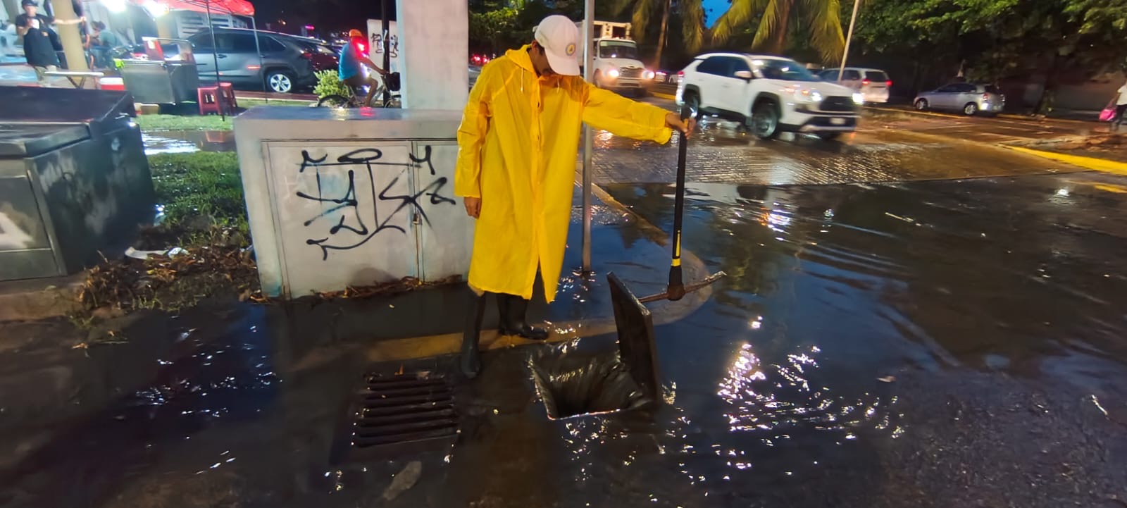 Gobierno de Playa del Carmen refuerza atención por lluvias