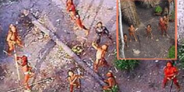 VIDEO; Captan a tribu aislada en la selva amazónica