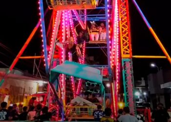 VIDEO; Juego mecánico falla y lanza a tres menores dejándolas heridas