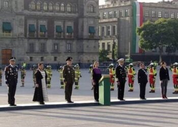 Homenaje en CDMX a víctimas de sismos de 1985 y 2017