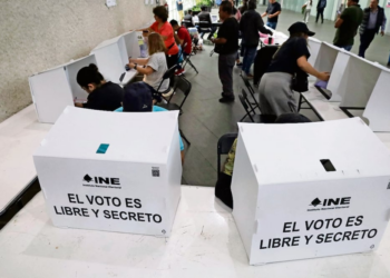 Sheinbaum defiende sistema electoral mexicano ante alertas
