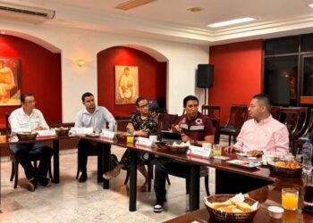 Fortalece IMOVEQROO diálogo con el sector empresarial de Cancún y Chetumal para socializar el Sistema MOBI